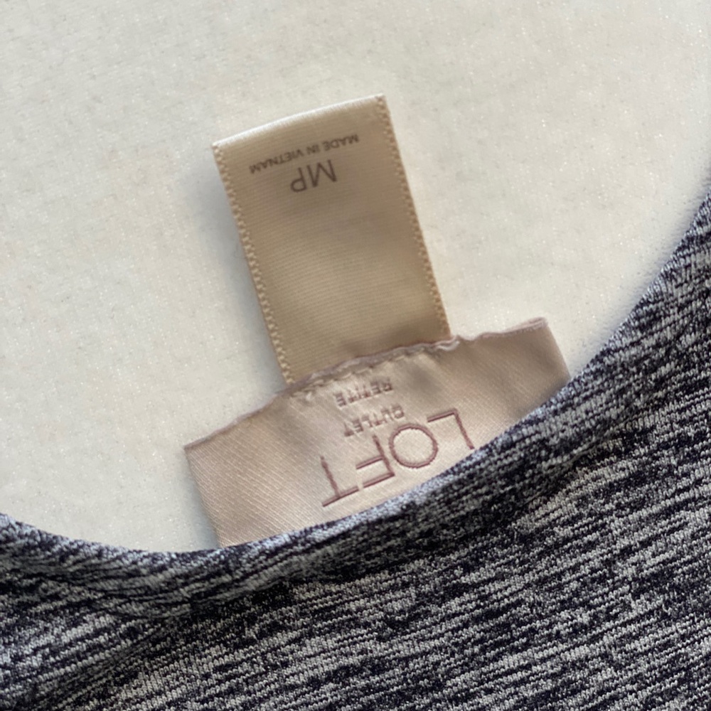 EUC LOFT Petite Dress - Picture 4 of 5